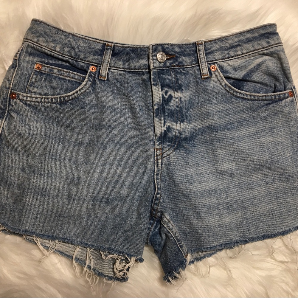 Topshop Moto Ashley Mom Short Womens Size 6 Blue Light Wash Denim High Rise